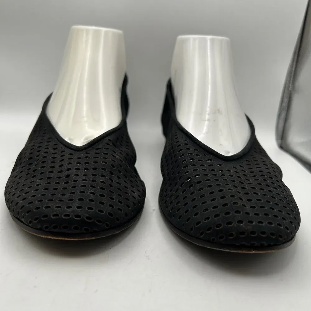 Eileen Fisher Humor Suede Ballet Flats Slip-On Black 9 1/2 perforated leather - Picture 3 of 12